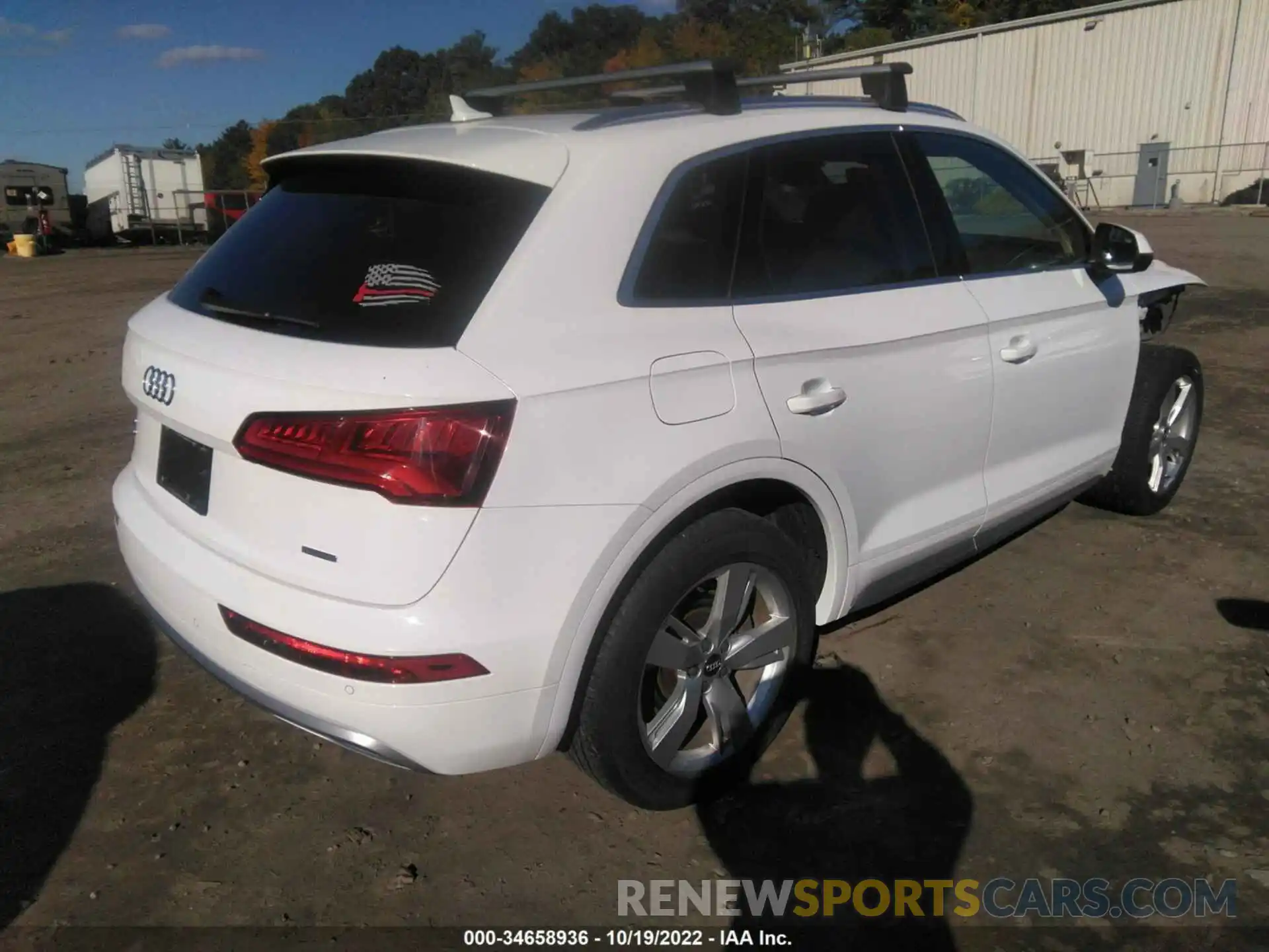 4 Photograph of a damaged car WA1BNAFY0K2016424 AUDI Q5 2019