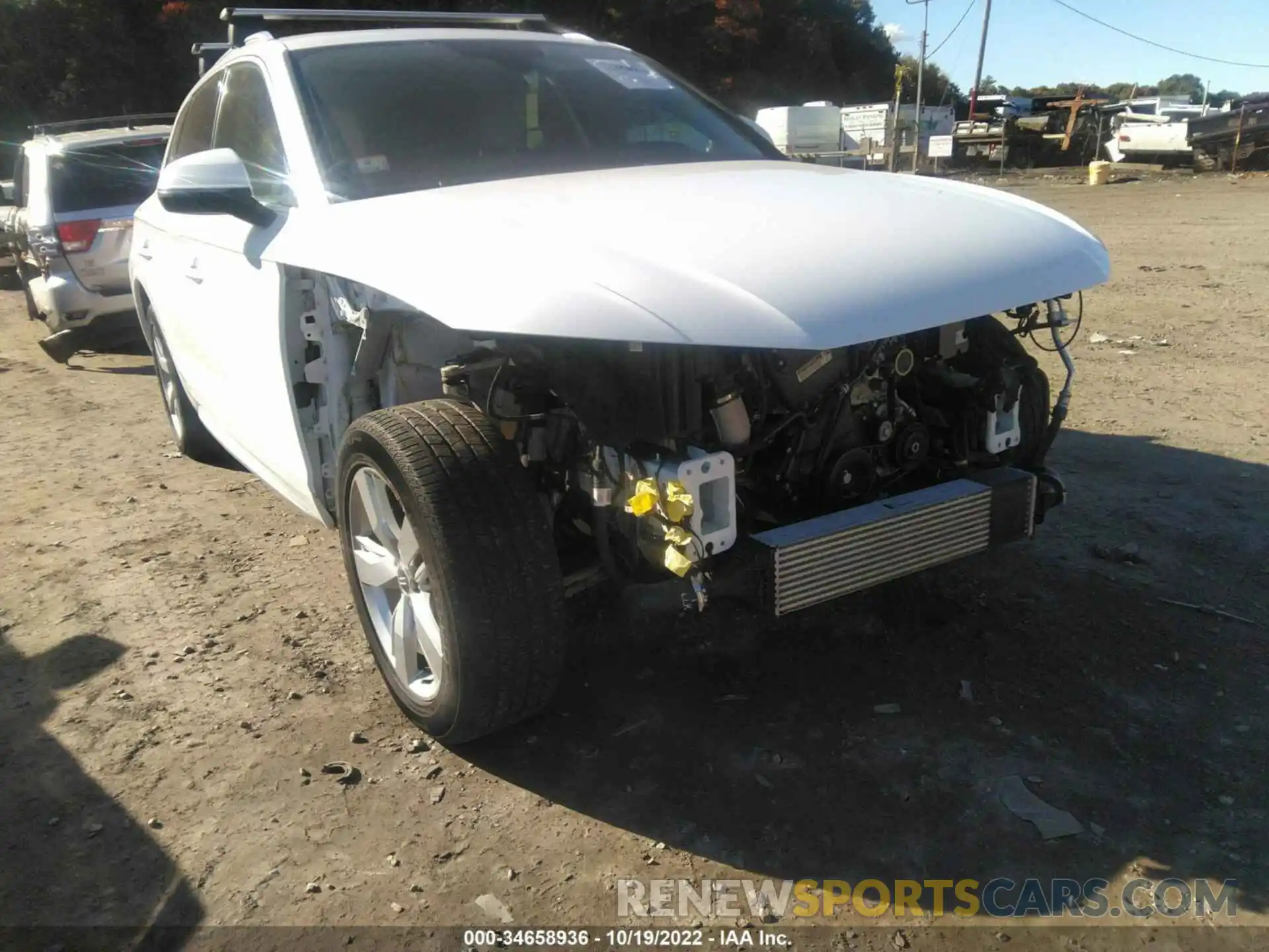 6 Photograph of a damaged car WA1BNAFY0K2016424 AUDI Q5 2019