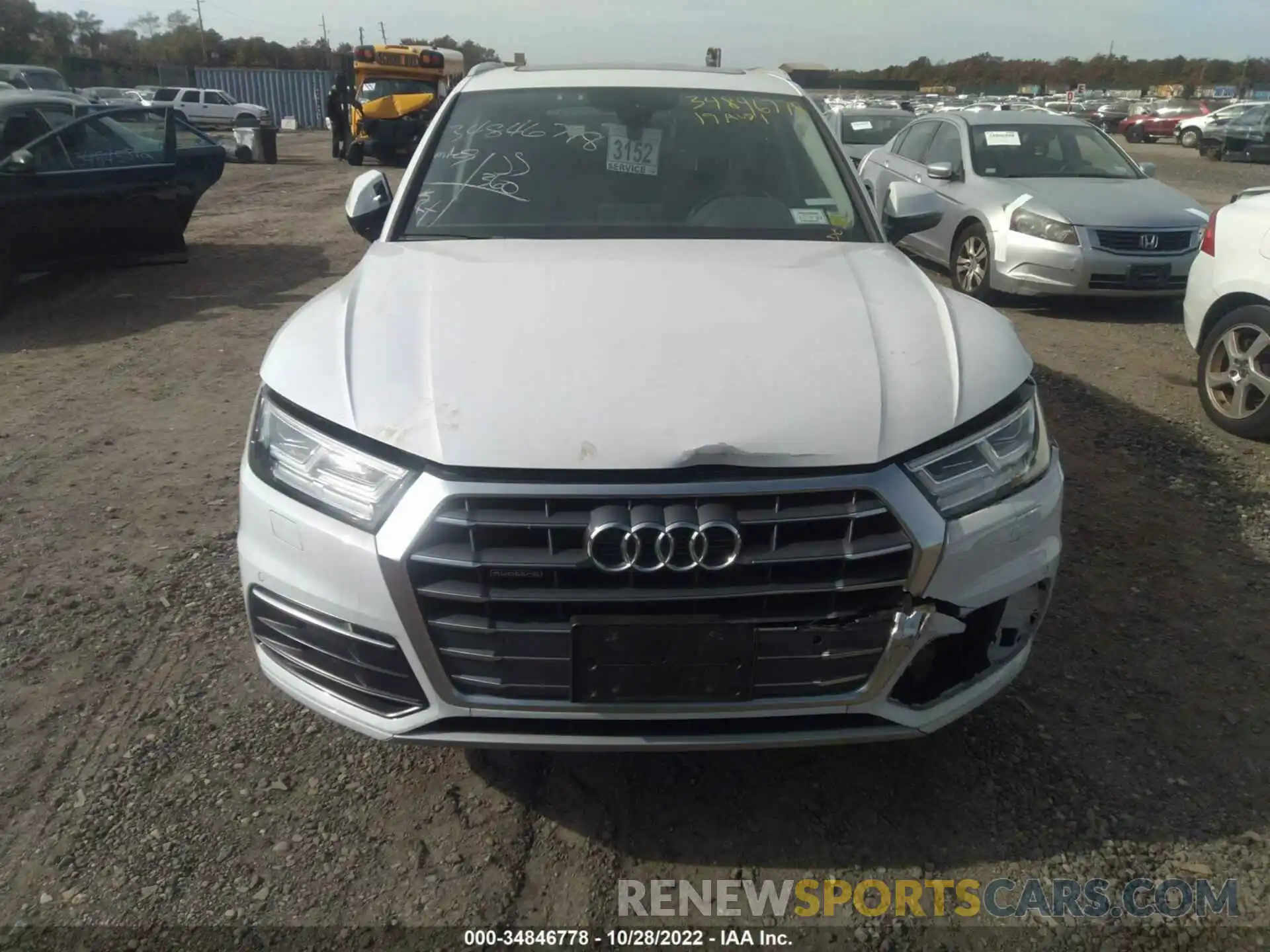 6 Photograph of a damaged car WA1BNAFY0K2019646 AUDI Q5 2019