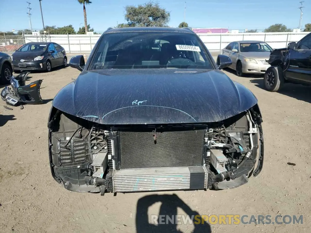 5 Photograph of a damaged car WA1BNAFY0K2025348 AUDI Q5 2019