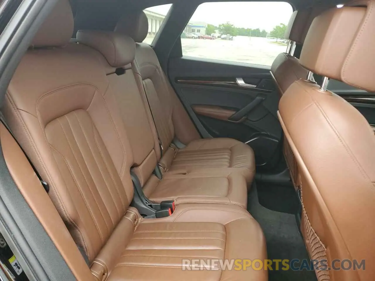 11 Photograph of a damaged car WA1BNAFY0K2055370 AUDI Q5 2019