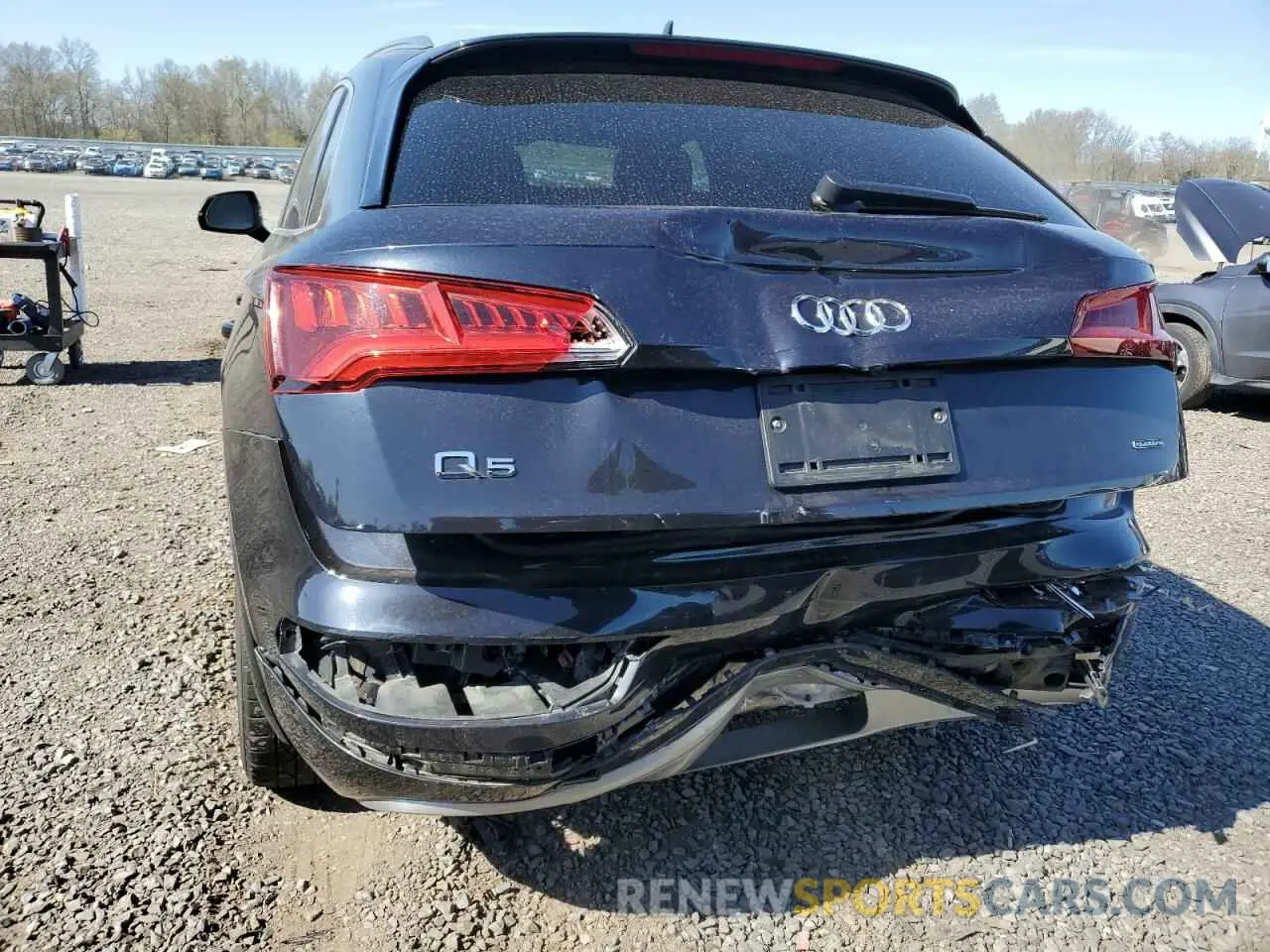 6 Photograph of a damaged car WA1BNAFY0K2060682 AUDI Q5 2019