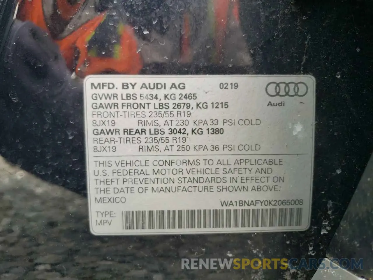 13 Photograph of a damaged car WA1BNAFY0K2065008 AUDI Q5 2019