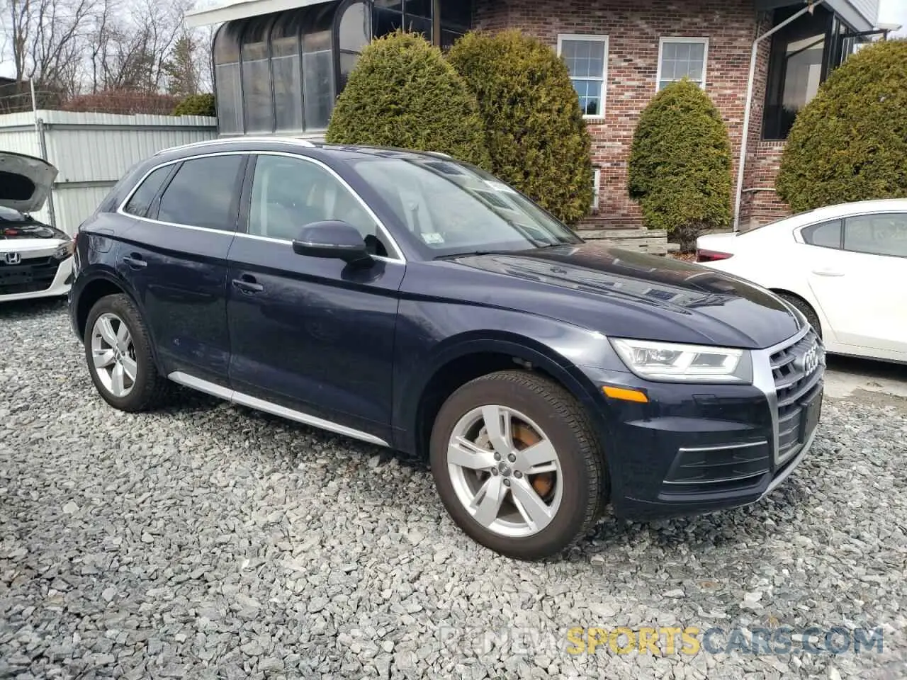 4 Photograph of a damaged car WA1BNAFY0K2065008 AUDI Q5 2019