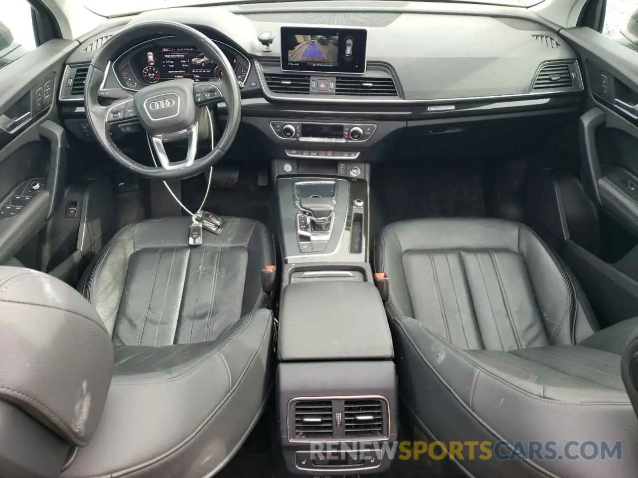 8 Photograph of a damaged car WA1BNAFY0K2065008 AUDI Q5 2019