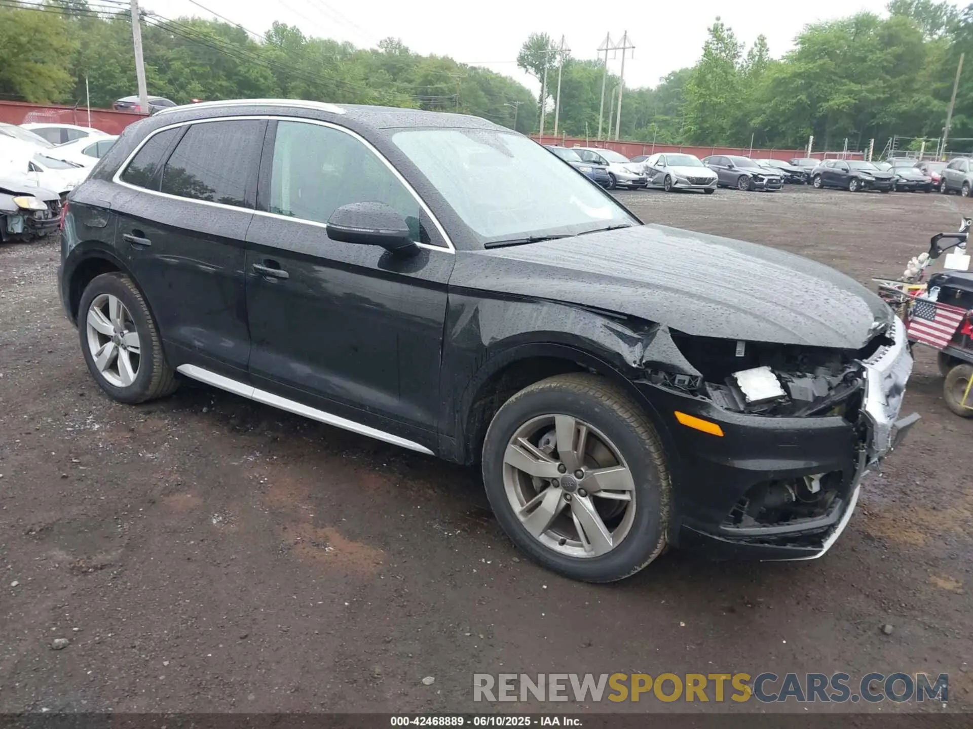 1 Photograph of a damaged car WA1BNAFY0K2079460 AUDI Q5 2019