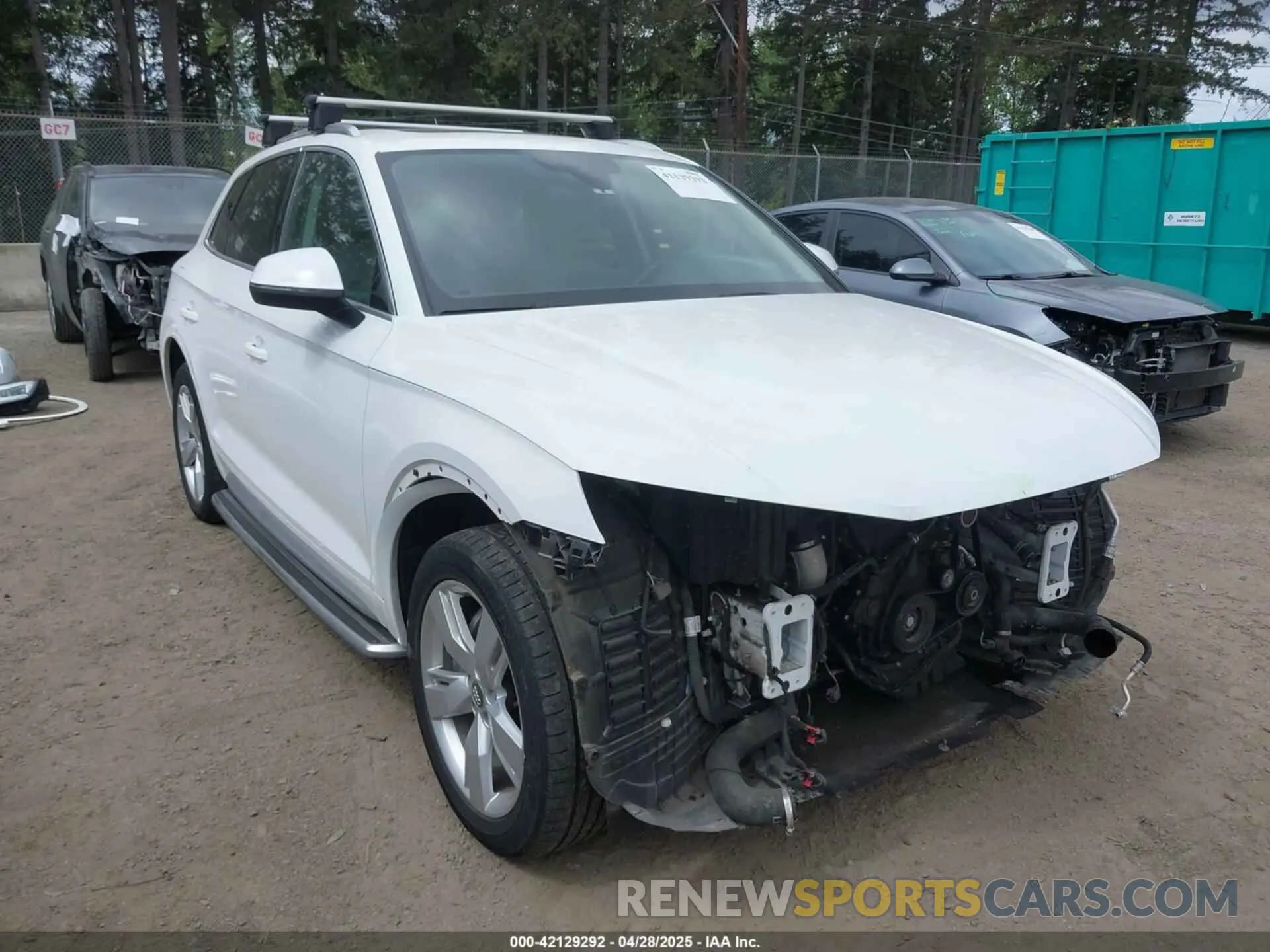 1 Photograph of a damaged car WA1BNAFY0K2093696 AUDI Q5 2019