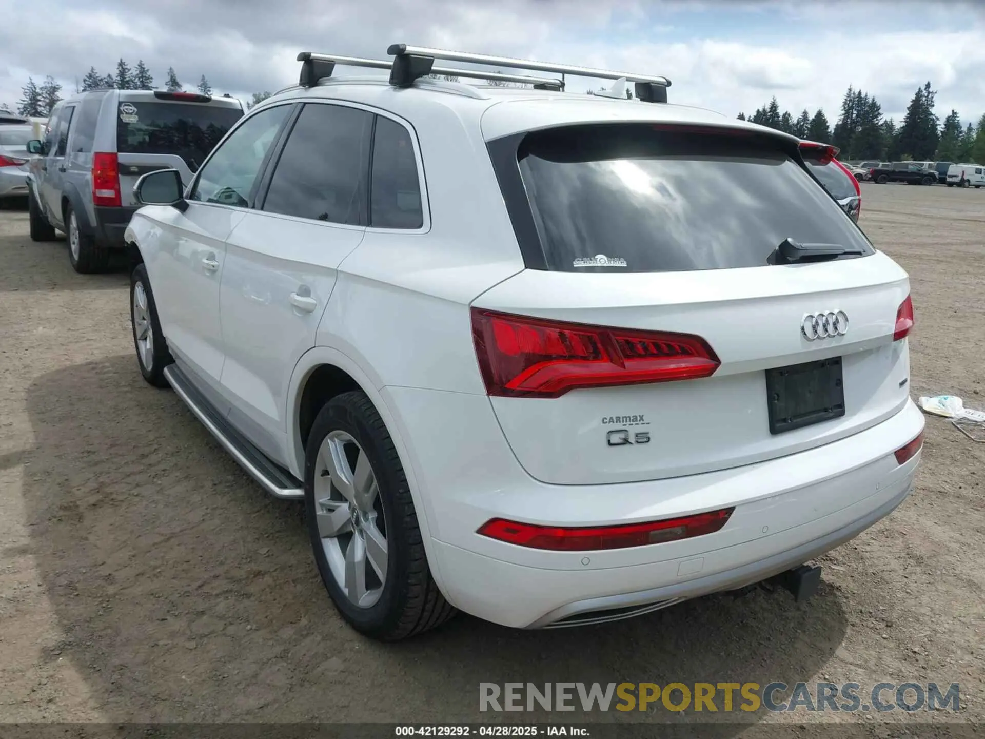 3 Photograph of a damaged car WA1BNAFY0K2093696 AUDI Q5 2019