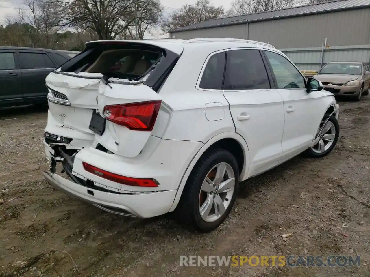 4 Photograph of a damaged car WA1BNAFY0K2098039 AUDI Q5 2019