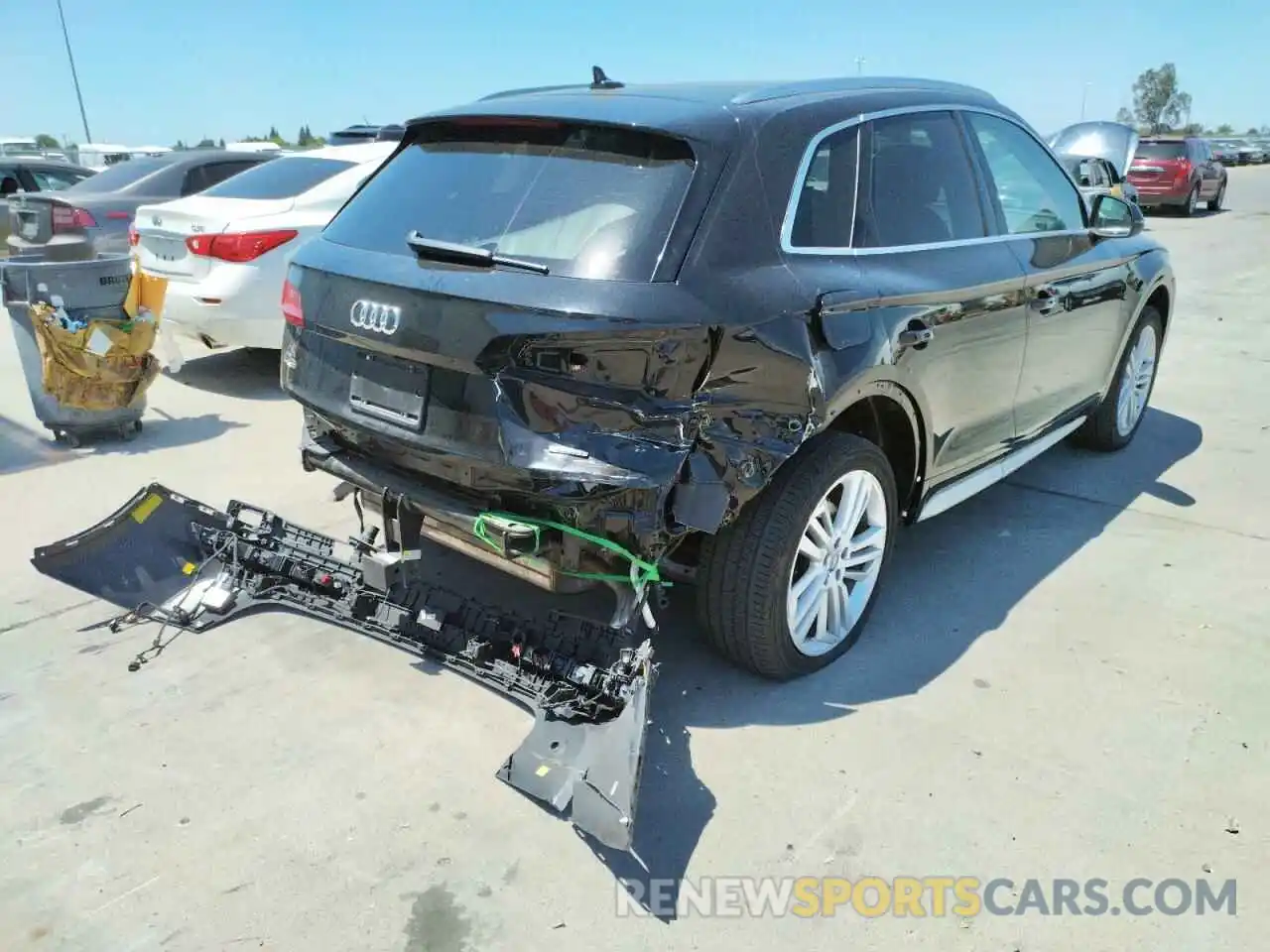 4 Photograph of a damaged car WA1BNAFY0K2119651 AUDI Q5 2019