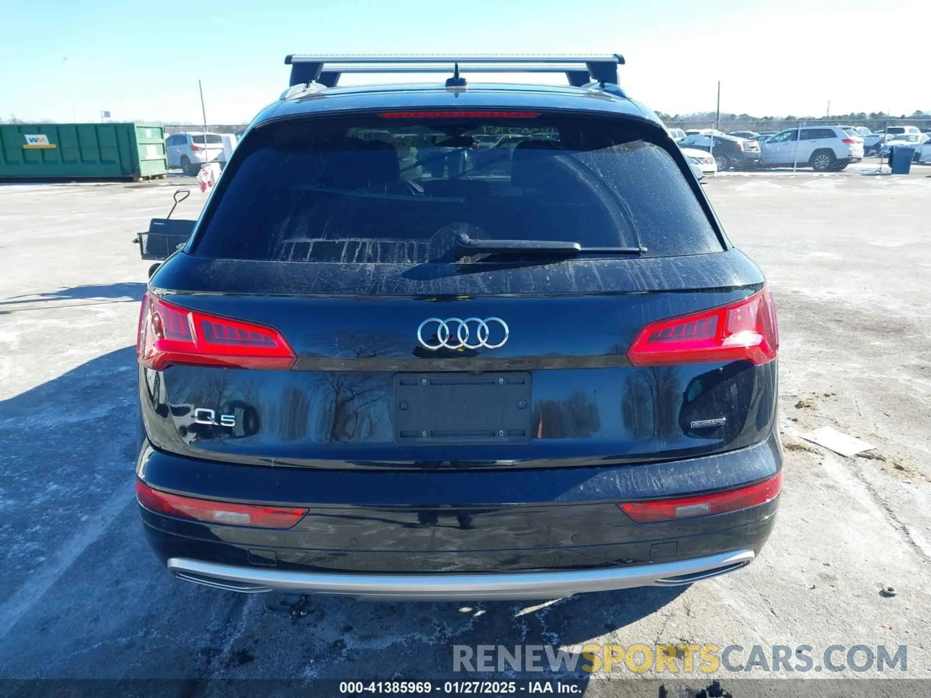 16 Photograph of a damaged car WA1BNAFY0K2135140 AUDI Q5 2019