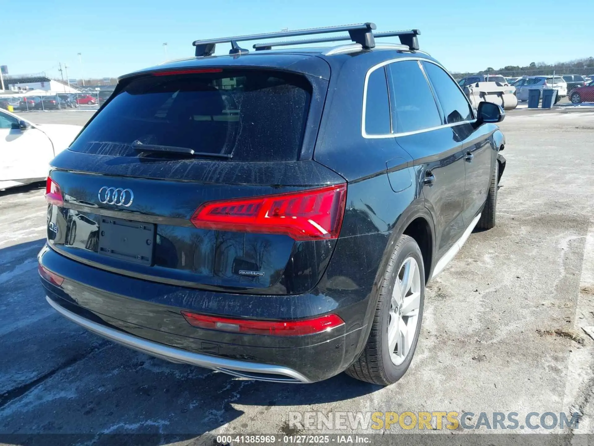 4 Photograph of a damaged car WA1BNAFY0K2135140 AUDI Q5 2019