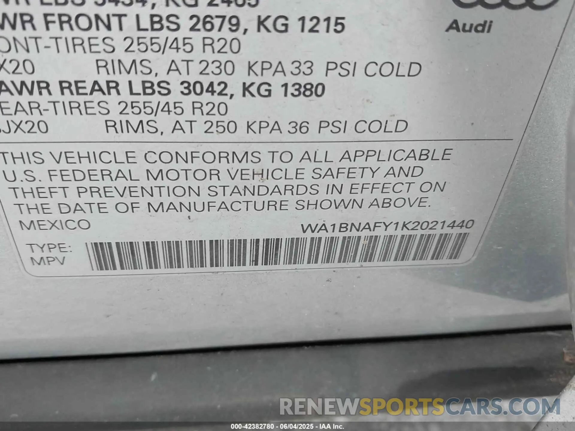 9 Photograph of a damaged car WA1BNAFY1K2021440 AUDI Q5 2019