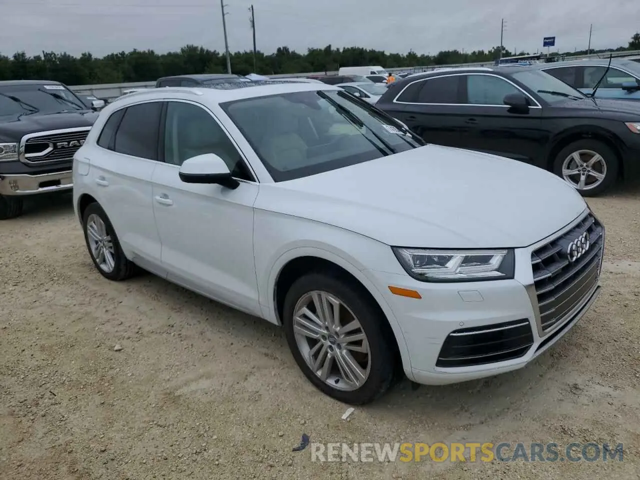 4 Photograph of a damaged car WA1BNAFY1K2024869 AUDI Q5 2019