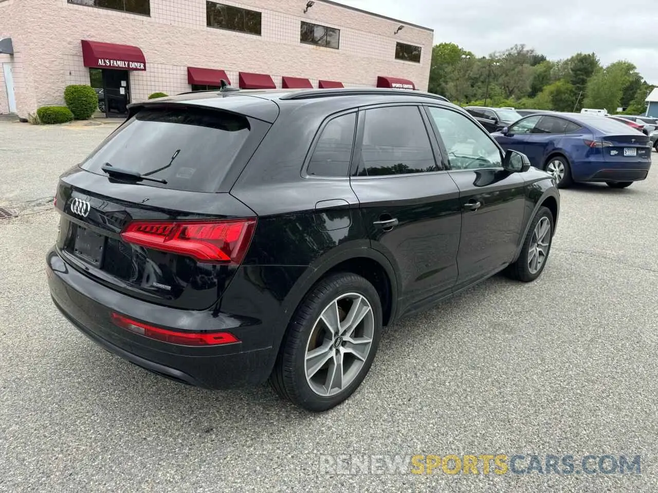 4 Photograph of a damaged car WA1BNAFY1K2044930 AUDI Q5 2019