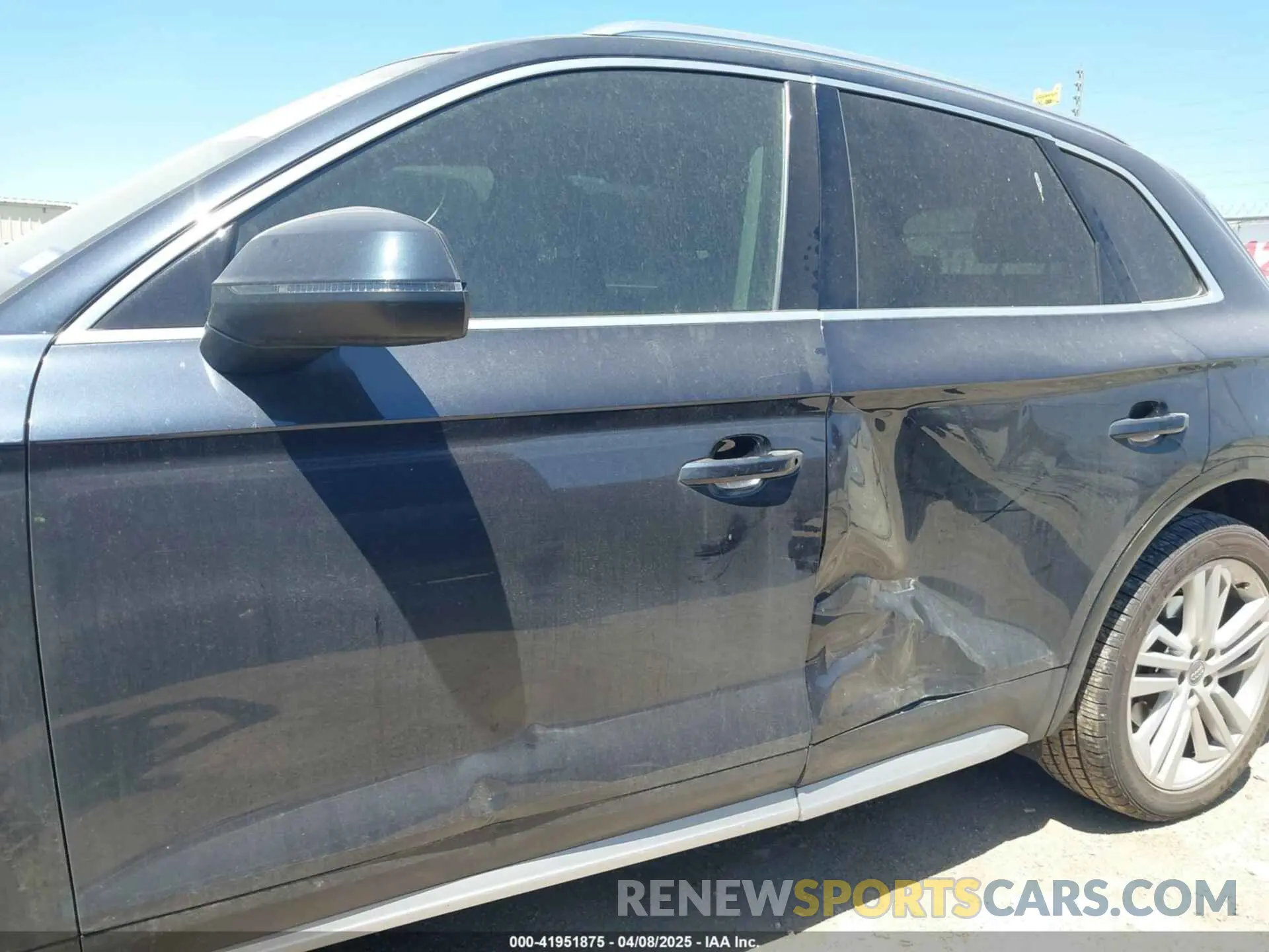 6 Photograph of a damaged car WA1BNAFY1K2052980 AUDI Q5 2019