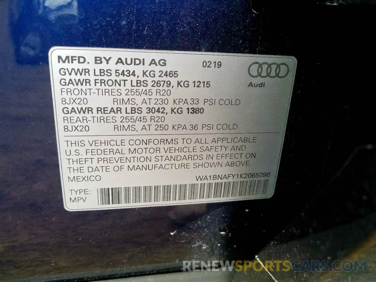 10 Photograph of a damaged car WA1BNAFY1K2065096 AUDI Q5 2019