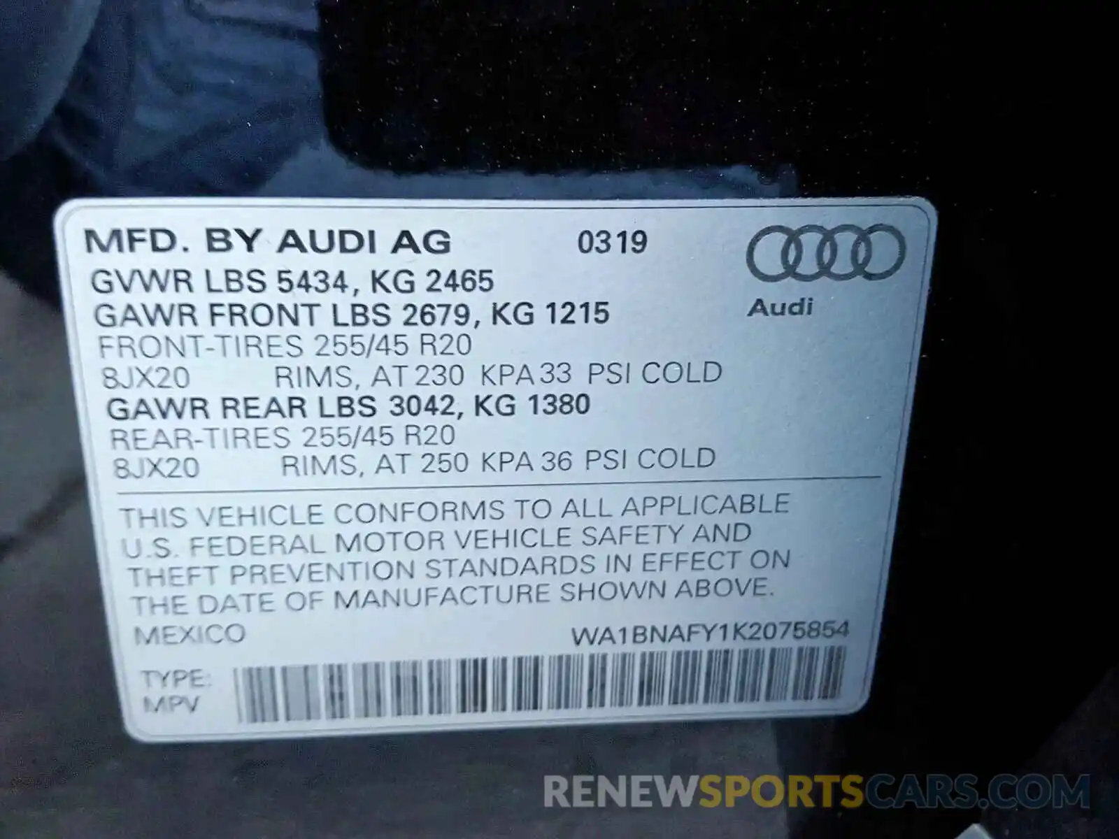 10 Photograph of a damaged car WA1BNAFY1K2075854 AUDI Q5 2019