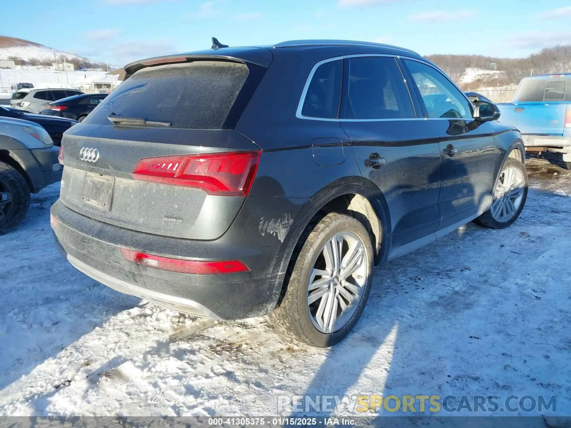 4 Photograph of a damaged car WA1BNAFY1K2077510 AUDI Q5 2019