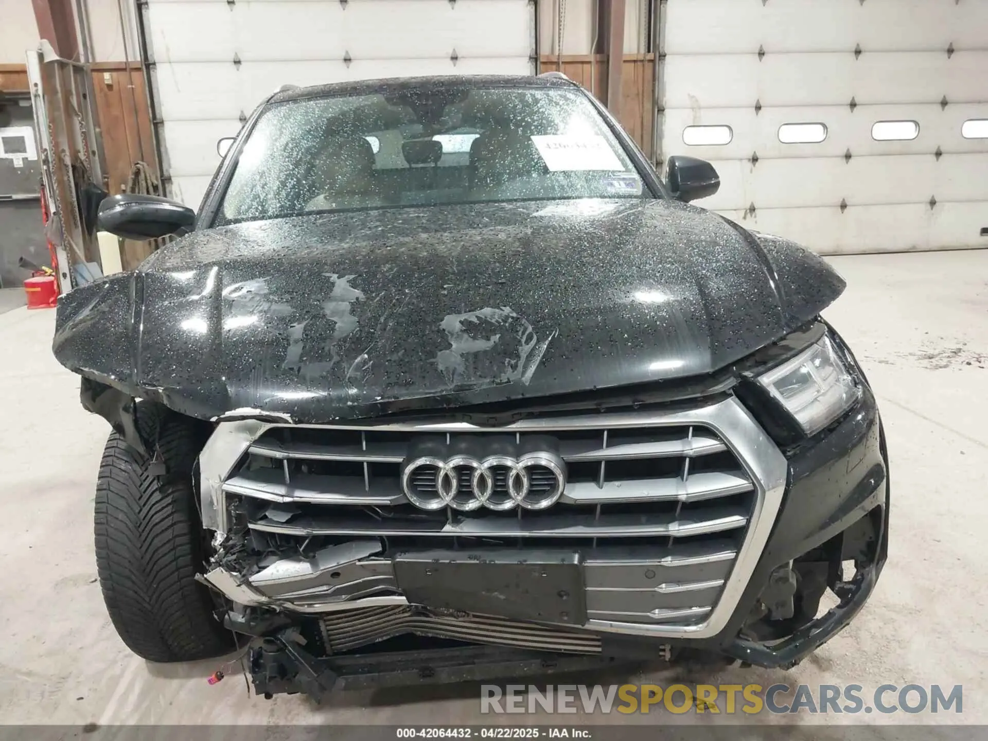 12 Photograph of a damaged car WA1BNAFY1K2111025 AUDI Q5 2019