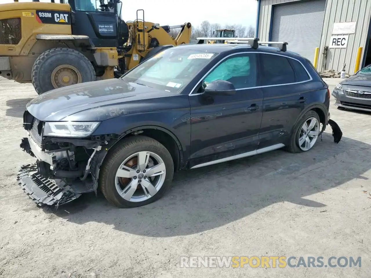 1 Photograph of a damaged car WA1BNAFY1K2118475 AUDI Q5 2019