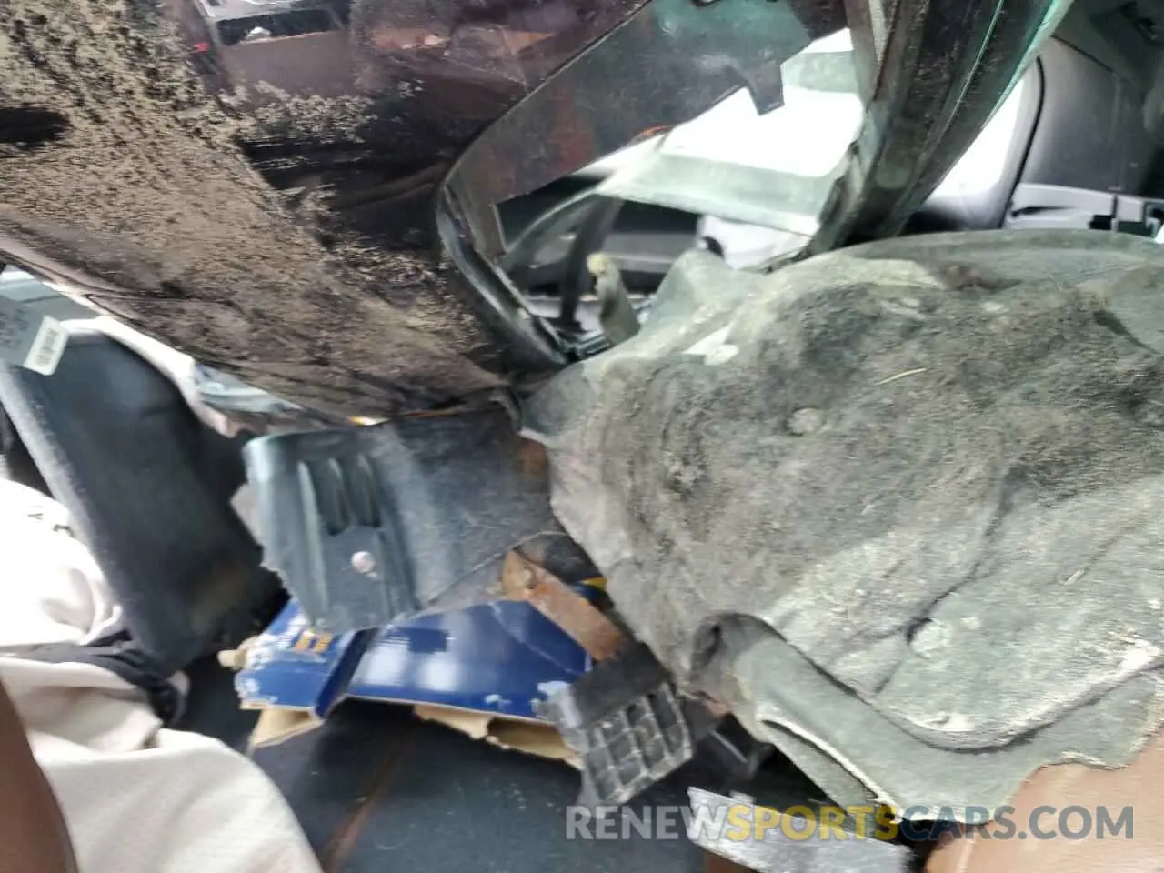 10 Photograph of a damaged car WA1BNAFY1K2118475 AUDI Q5 2019