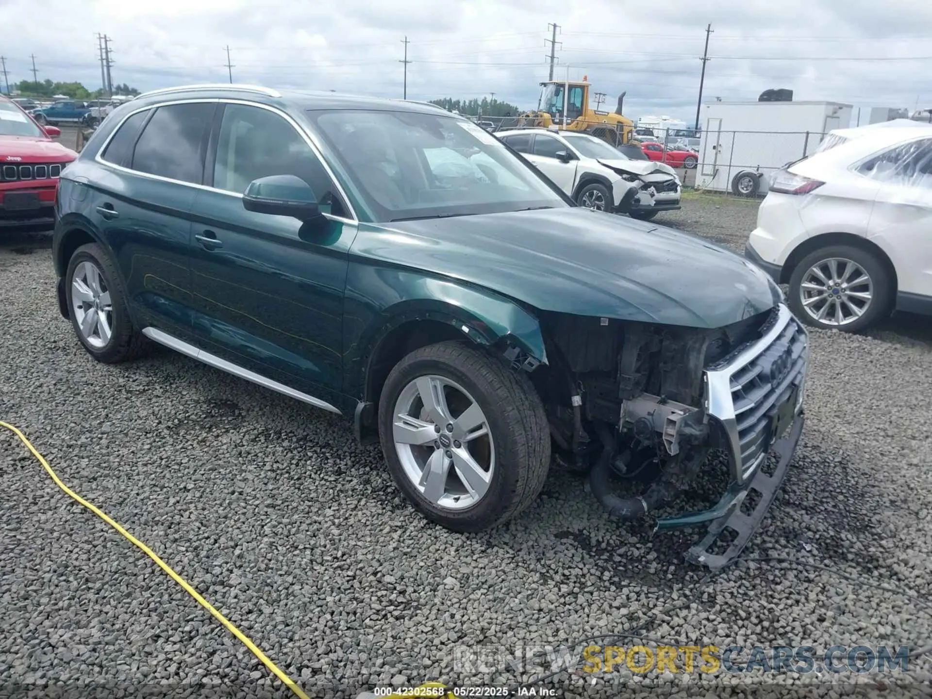 1 Photograph of a damaged car WA1BNAFY1K2126527 AUDI Q5 2019
