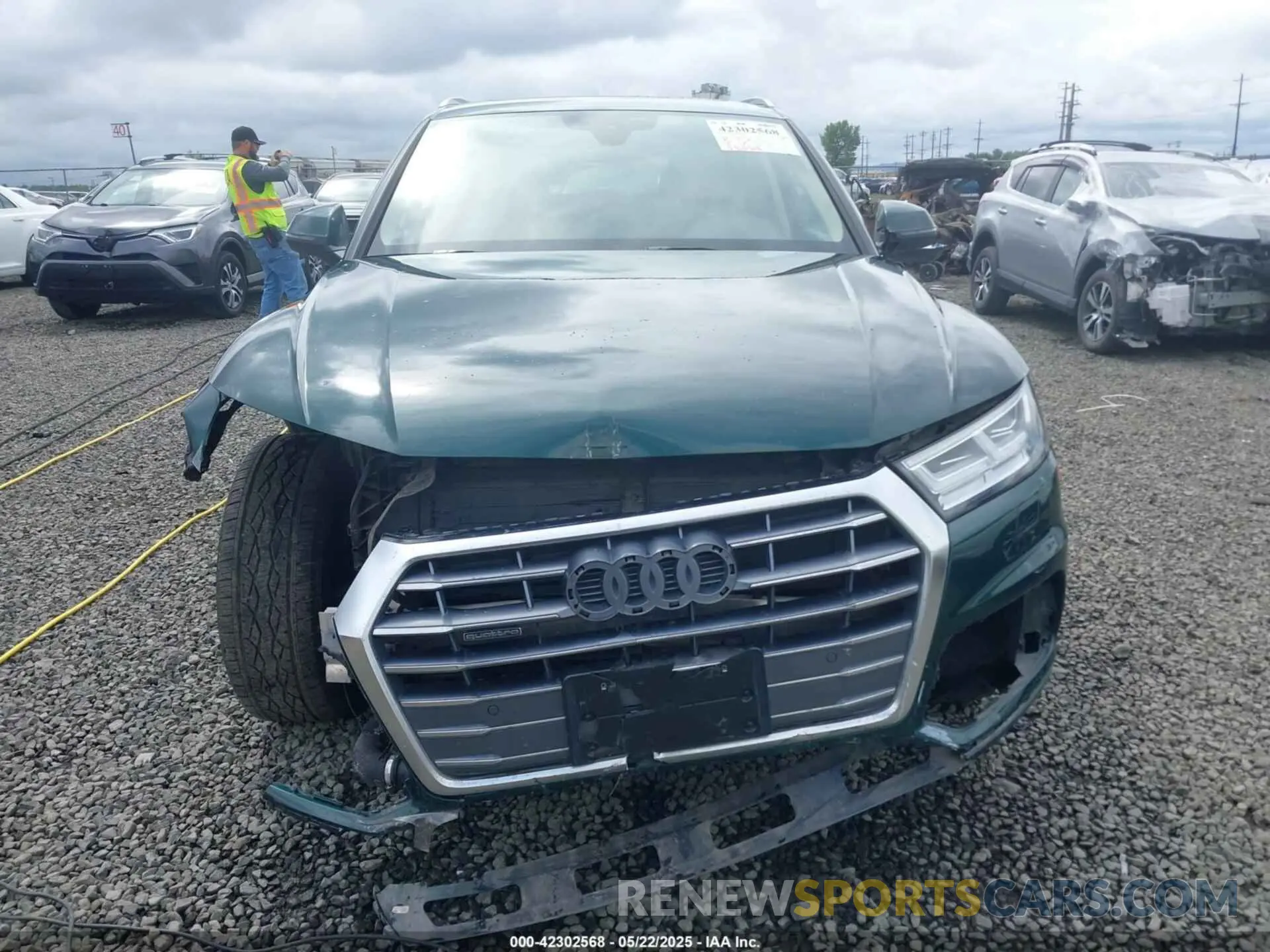 12 Photograph of a damaged car WA1BNAFY1K2126527 AUDI Q5 2019