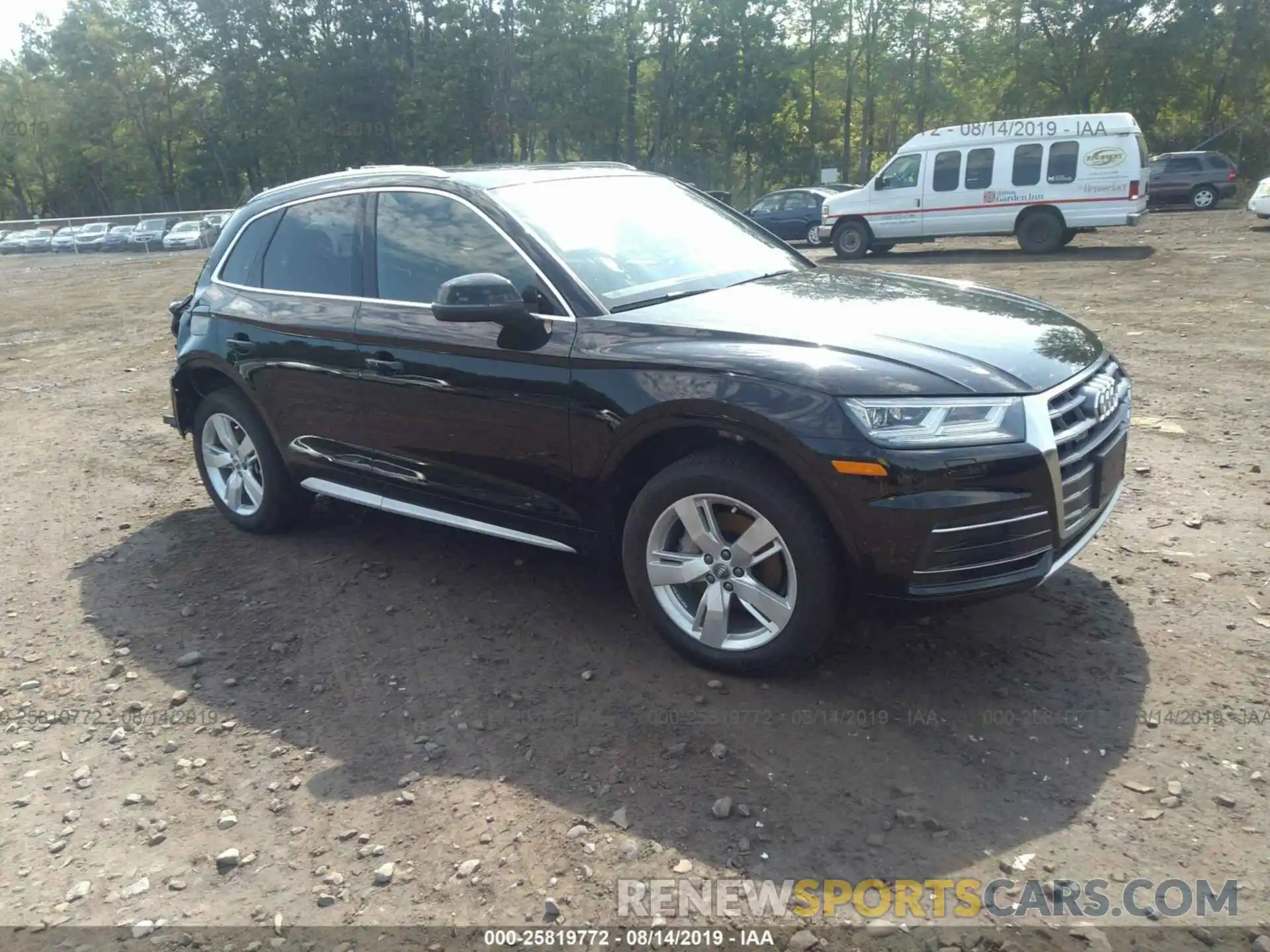 1 Photograph of a damaged car WA1BNAFY2K2025755 AUDI Q5 2019