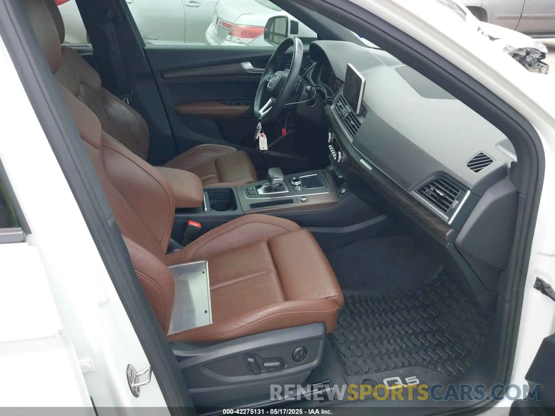 5 Photograph of a damaged car WA1BNAFY2K2030101 AUDI Q5 2019