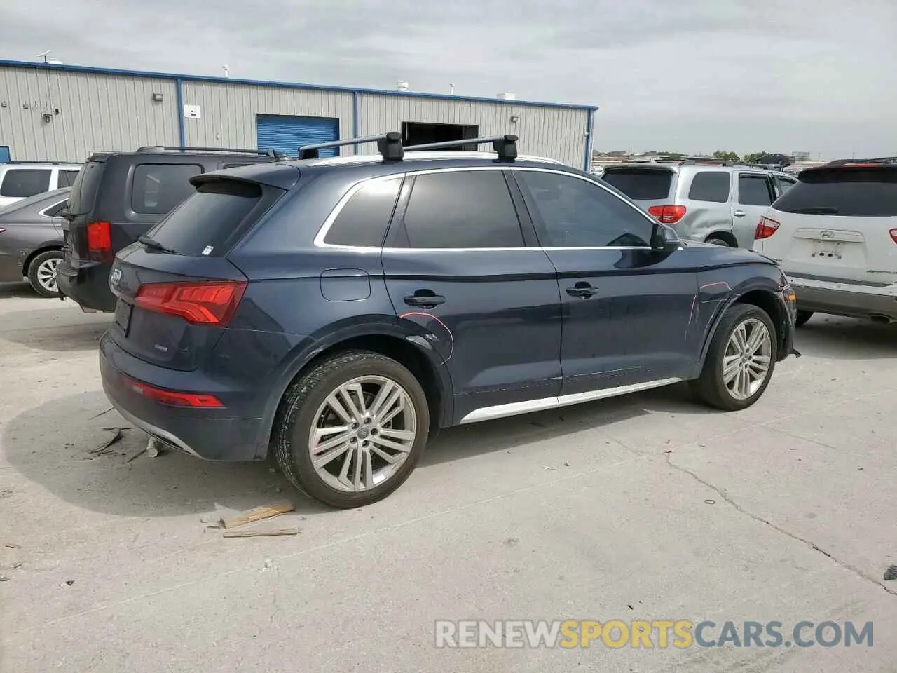 3 Photograph of a damaged car WA1BNAFY2K2033130 AUDI Q5 2019