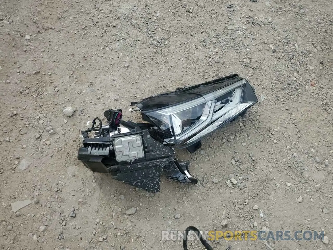 13 Photograph of a damaged car WA1BNAFY2K2049246 AUDI Q5 2019