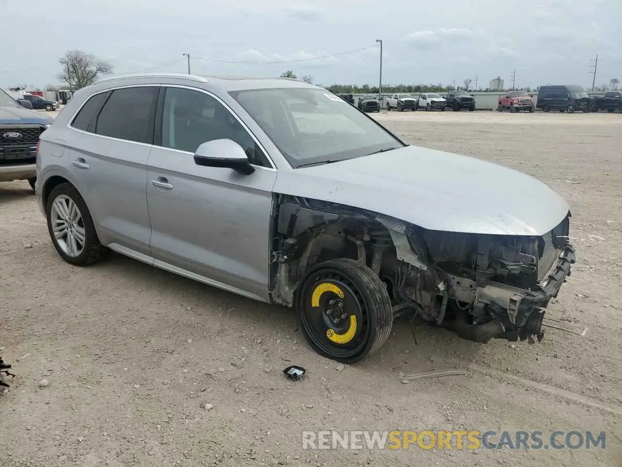 4 Photograph of a damaged car WA1BNAFY2K2049246 AUDI Q5 2019