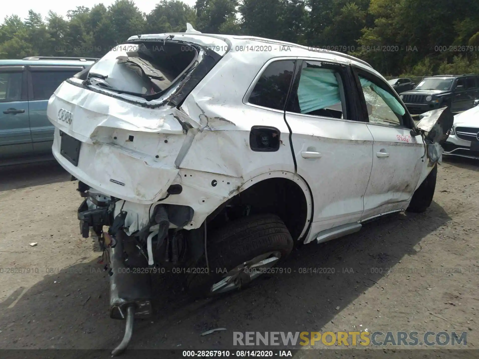 4 Photograph of a damaged car WA1BNAFY2K2064507 AUDI Q5 2019