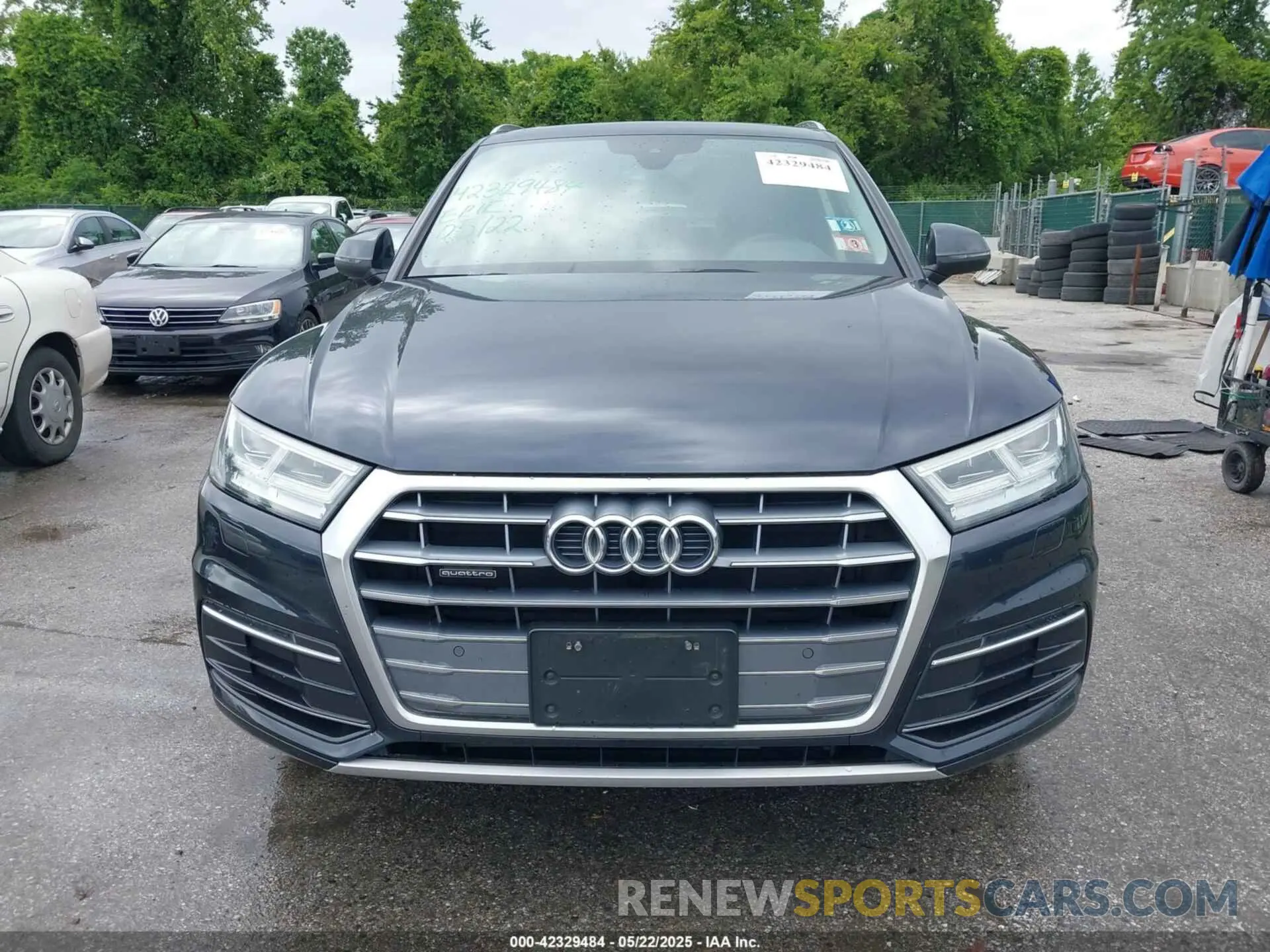 12 Photograph of a damaged car WA1BNAFY2K2080576 AUDI Q5 2019