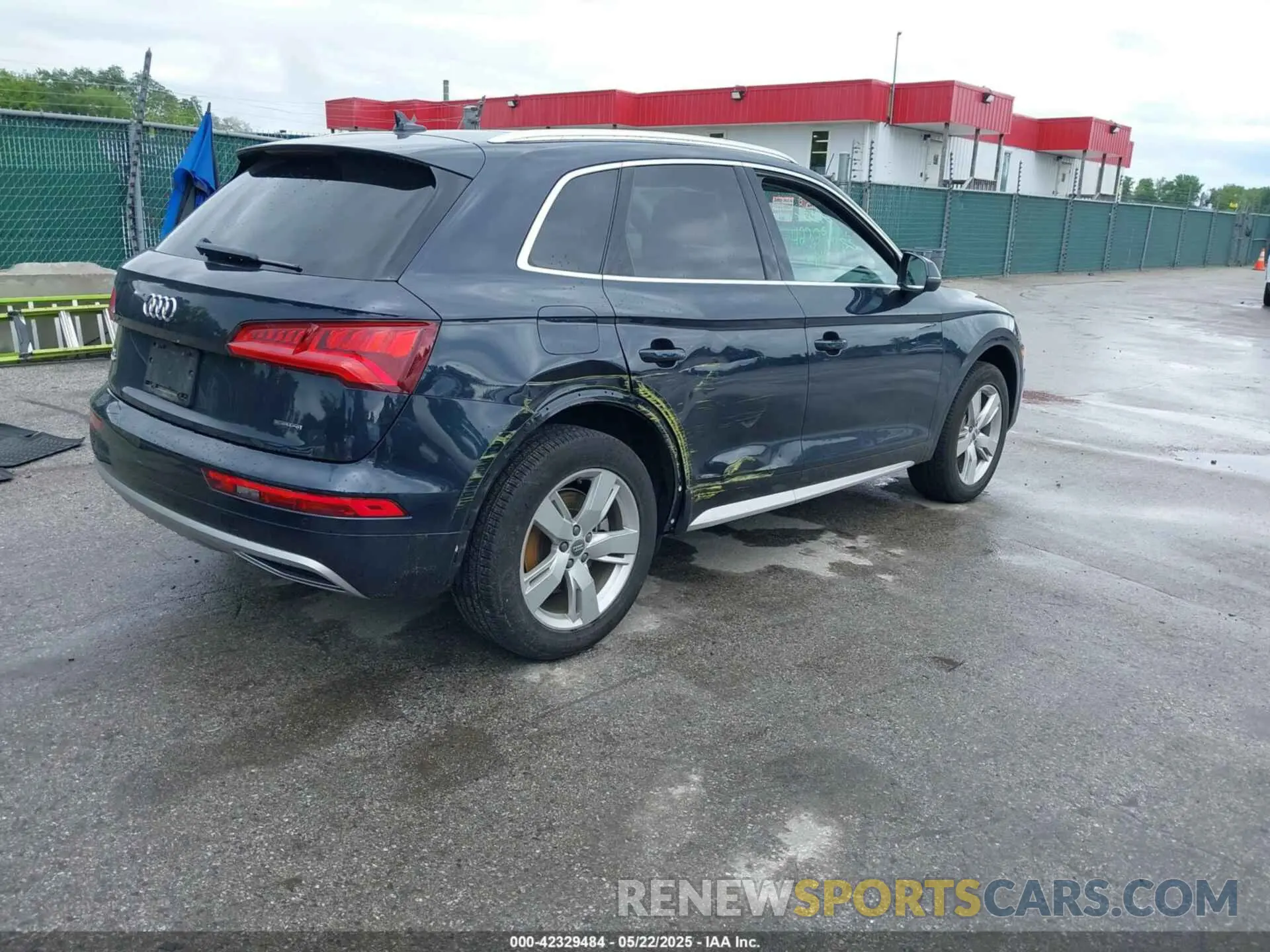 4 Photograph of a damaged car WA1BNAFY2K2080576 AUDI Q5 2019