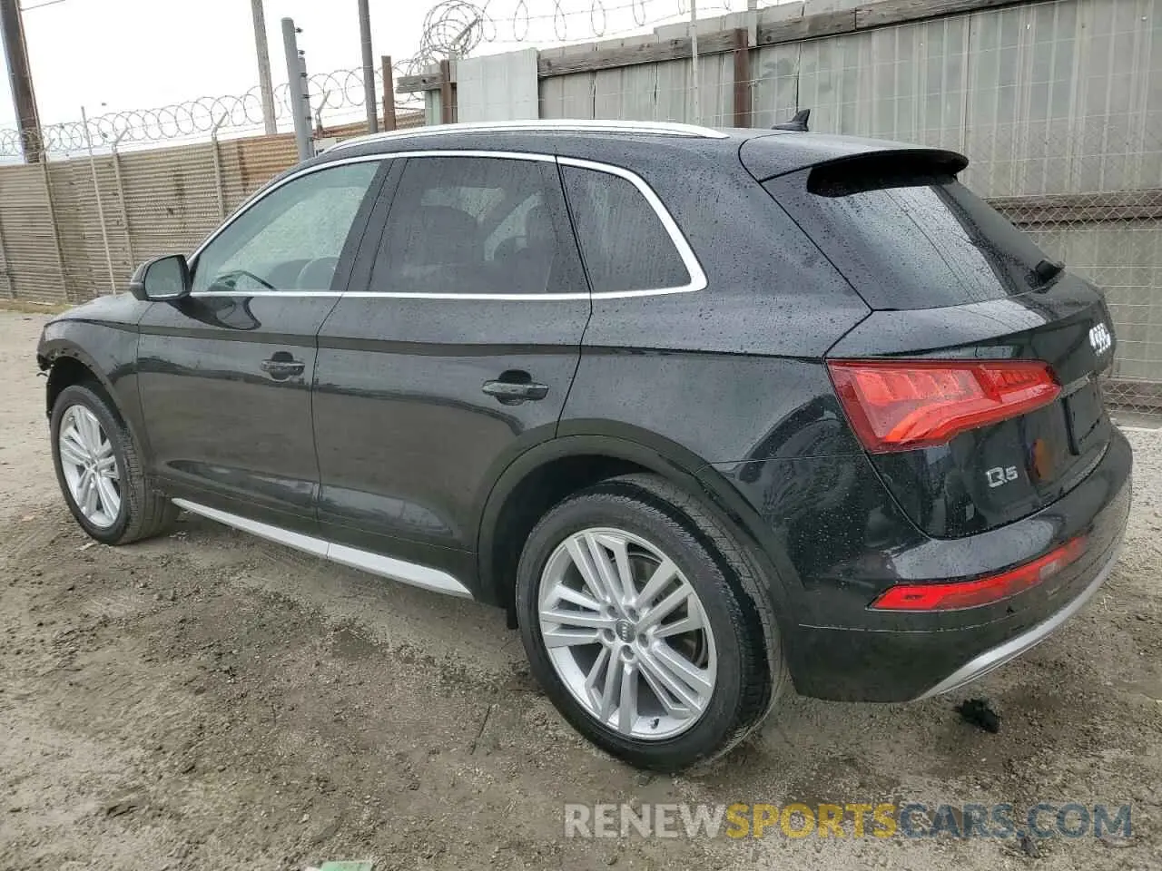 2 Photograph of a damaged car WA1BNAFY2K2085101 AUDI Q5 2019