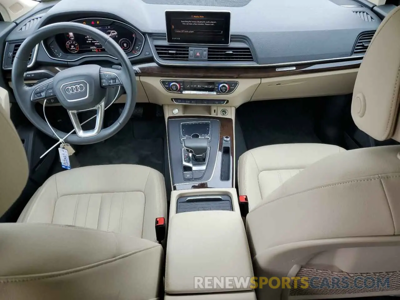 8 Photograph of a damaged car WA1BNAFY2K2085101 AUDI Q5 2019