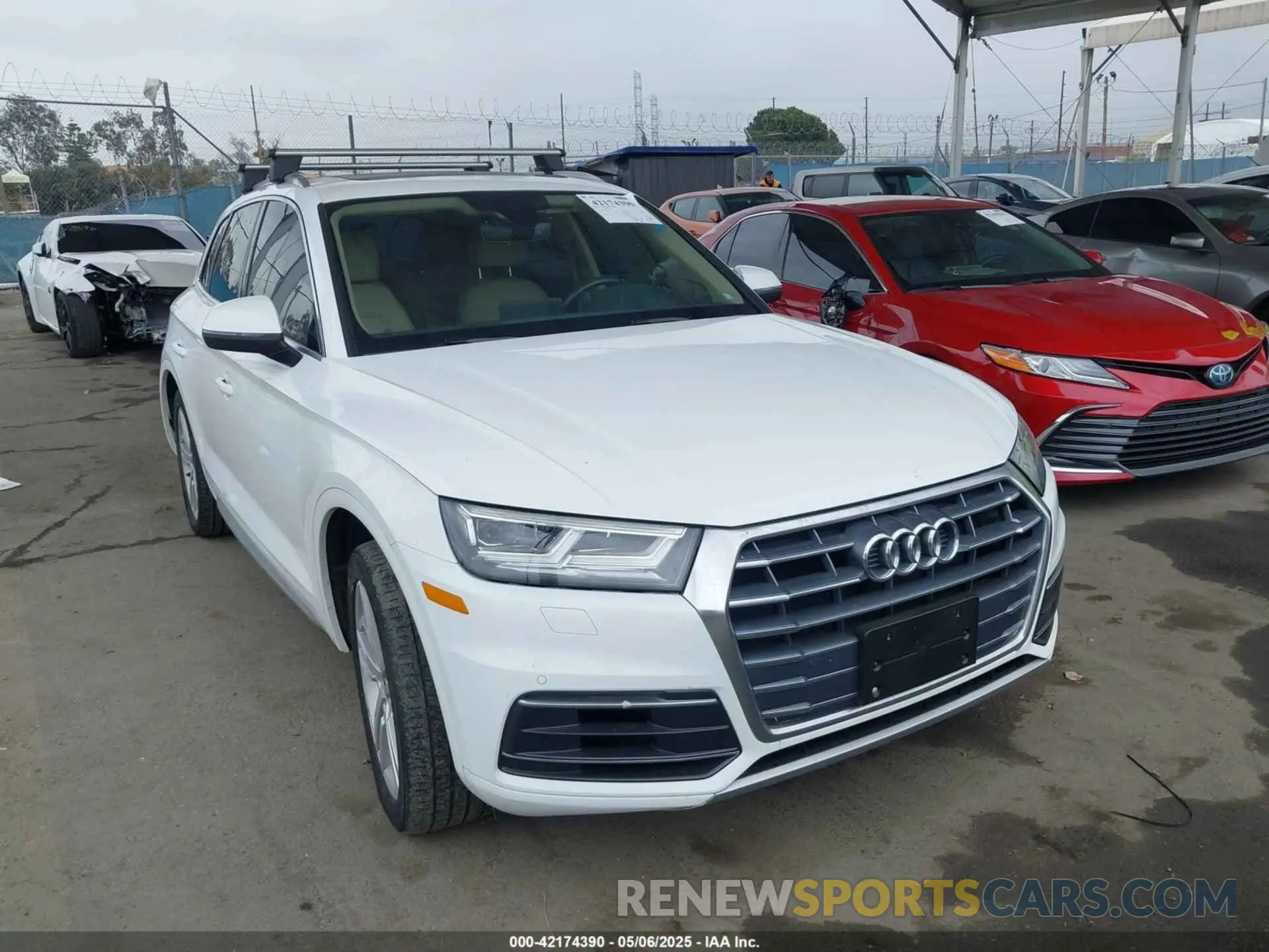 1 Photograph of a damaged car WA1BNAFY2K2102852 AUDI Q5 2019