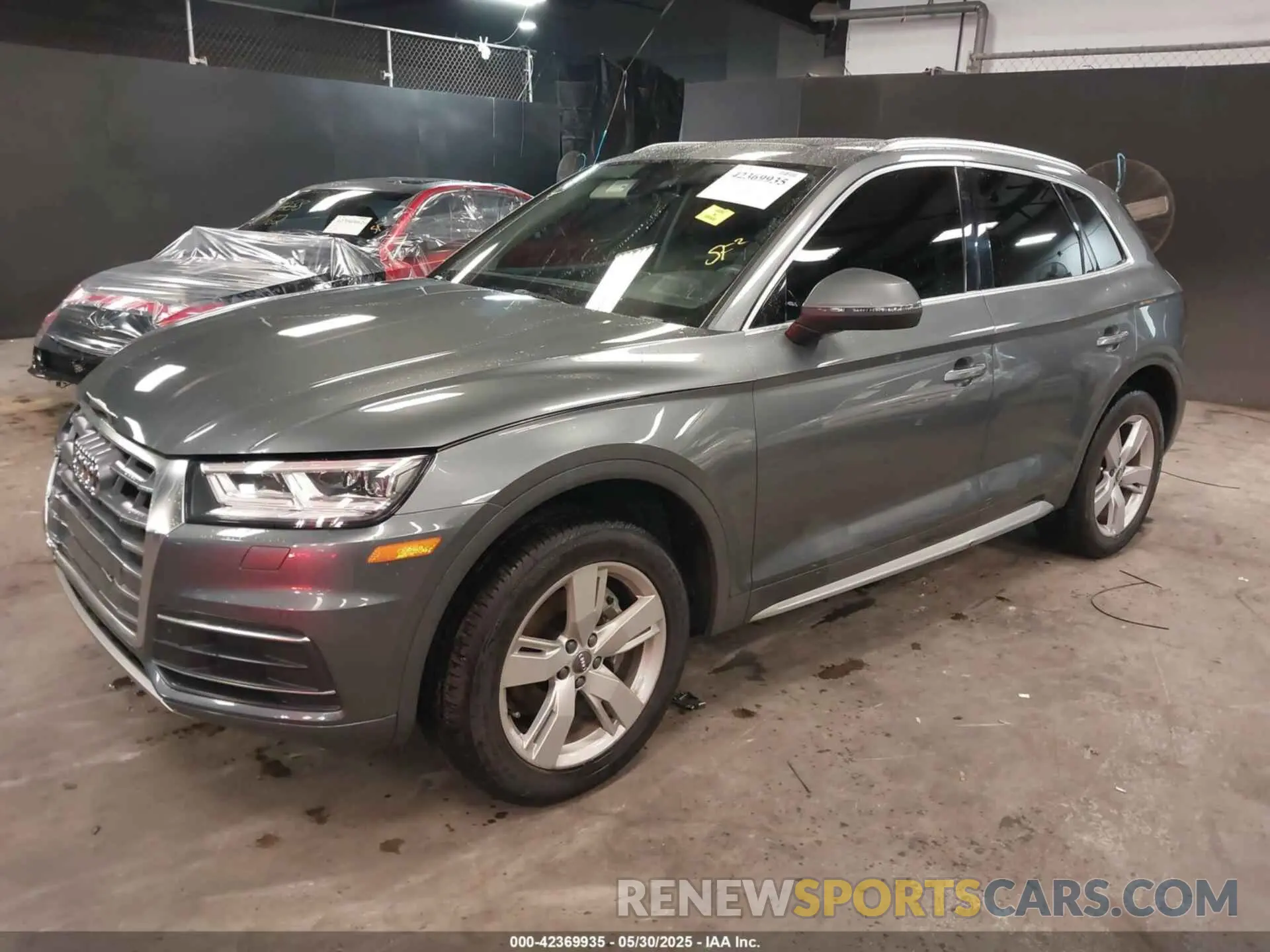 2 Photograph of a damaged car WA1BNAFY2K2116508 AUDI Q5 2019