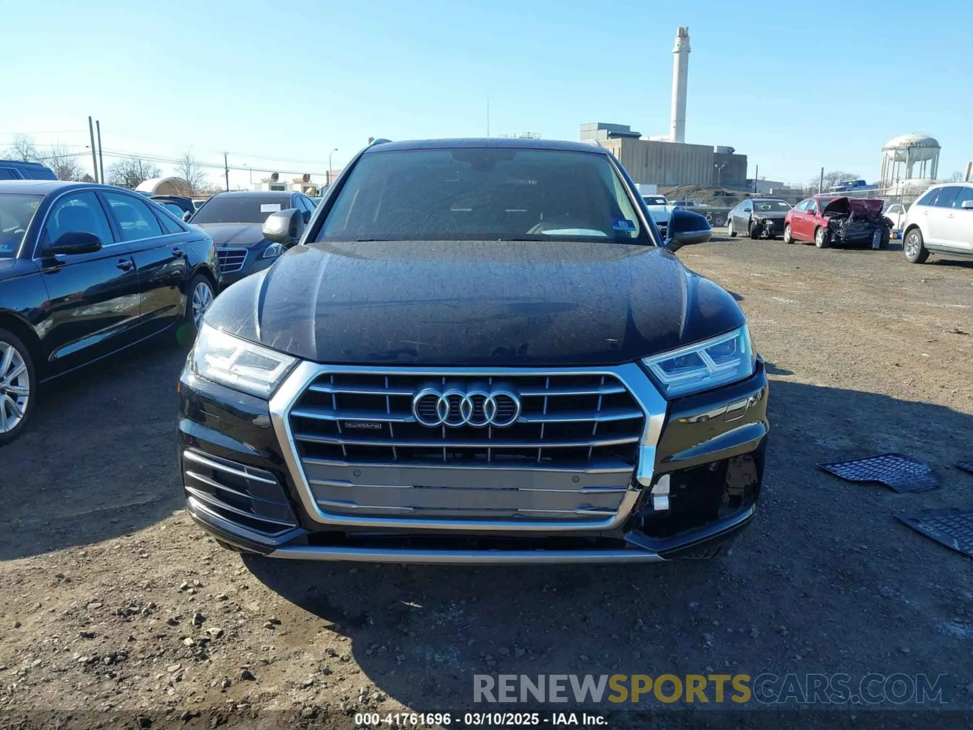 12 Photograph of a damaged car WA1BNAFY2K2120476 AUDI Q5 2019