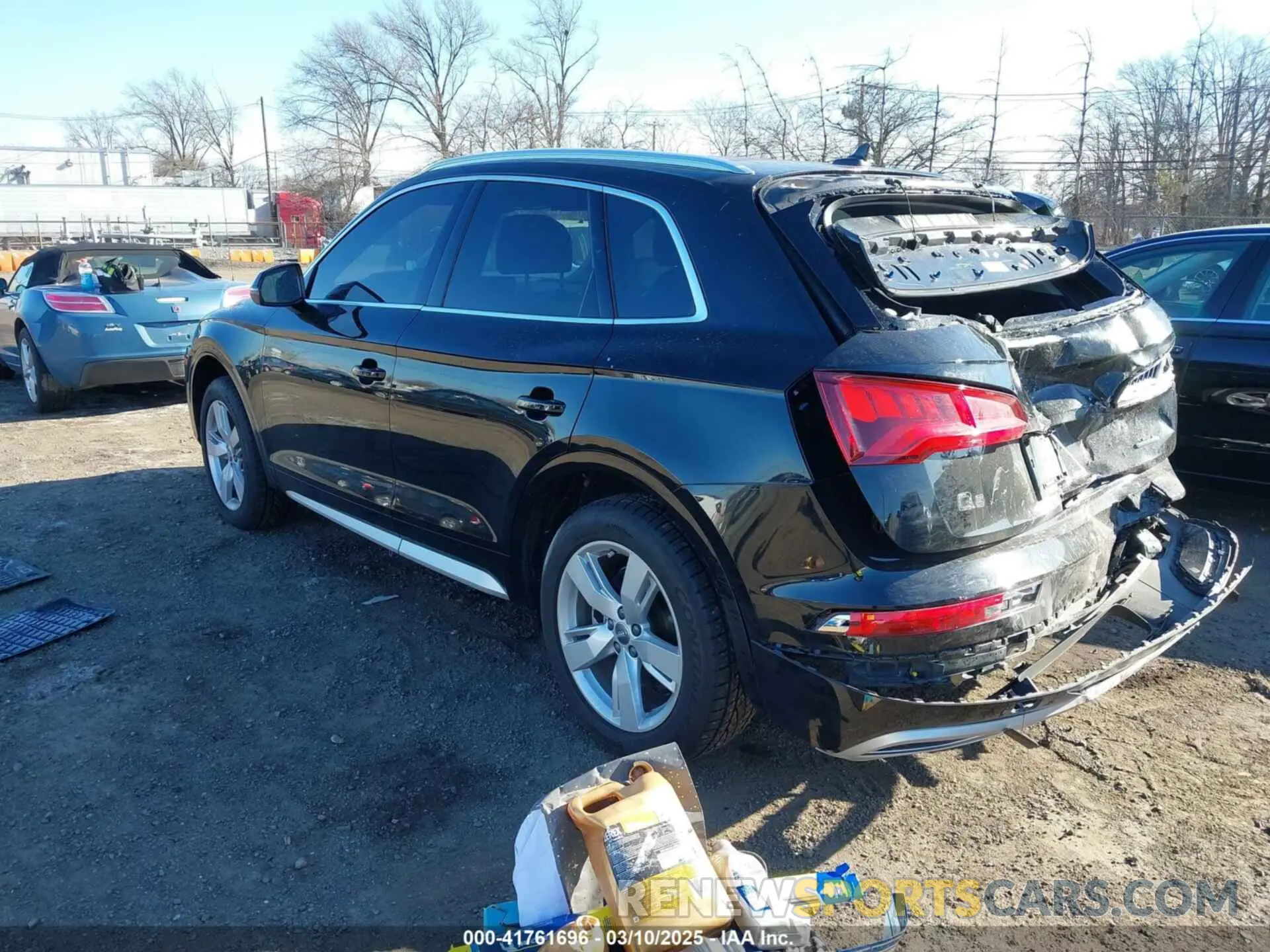 3 Photograph of a damaged car WA1BNAFY2K2120476 AUDI Q5 2019