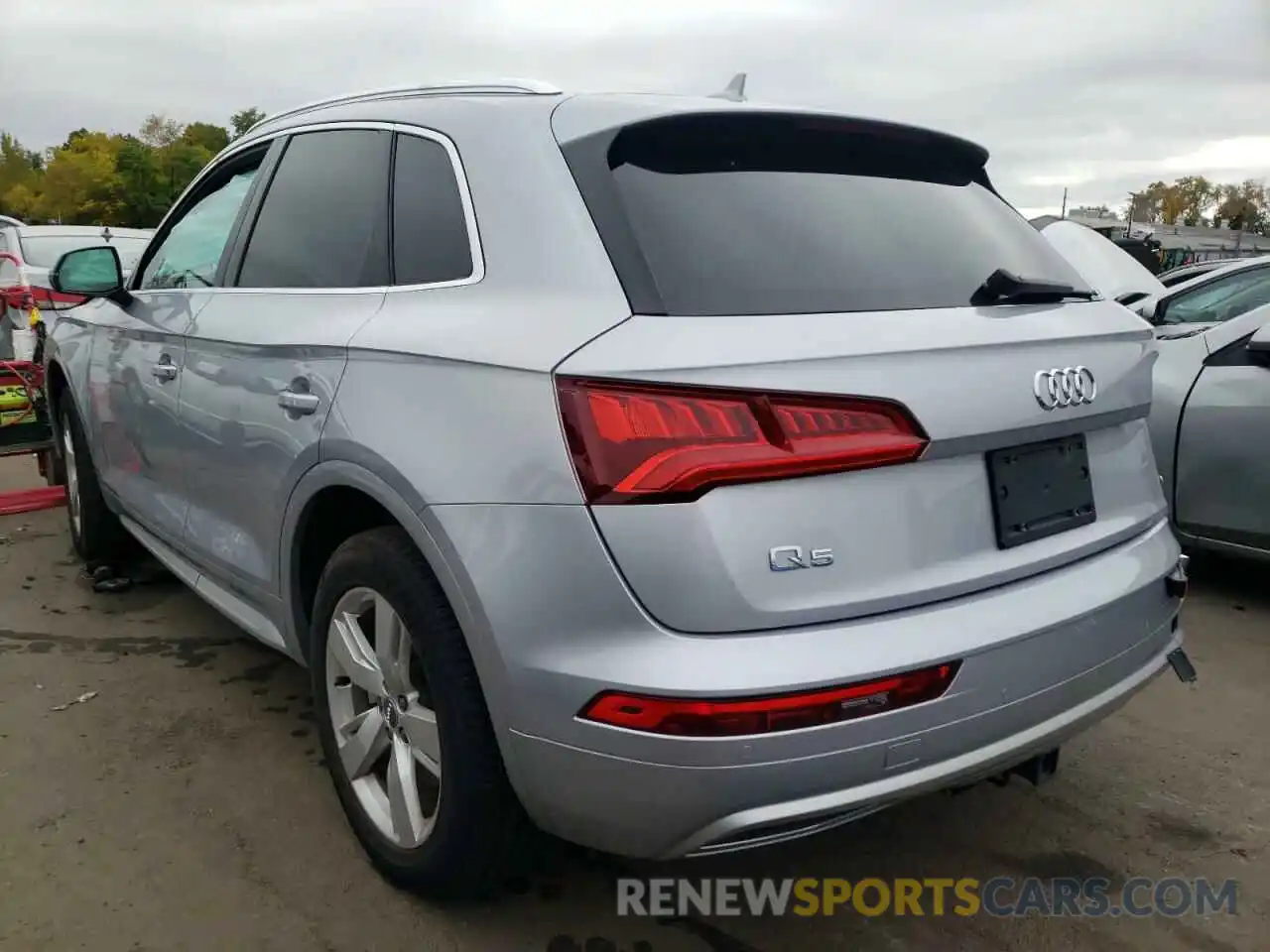 3 Photograph of a damaged car WA1BNAFY2K2124494 AUDI Q5 2019