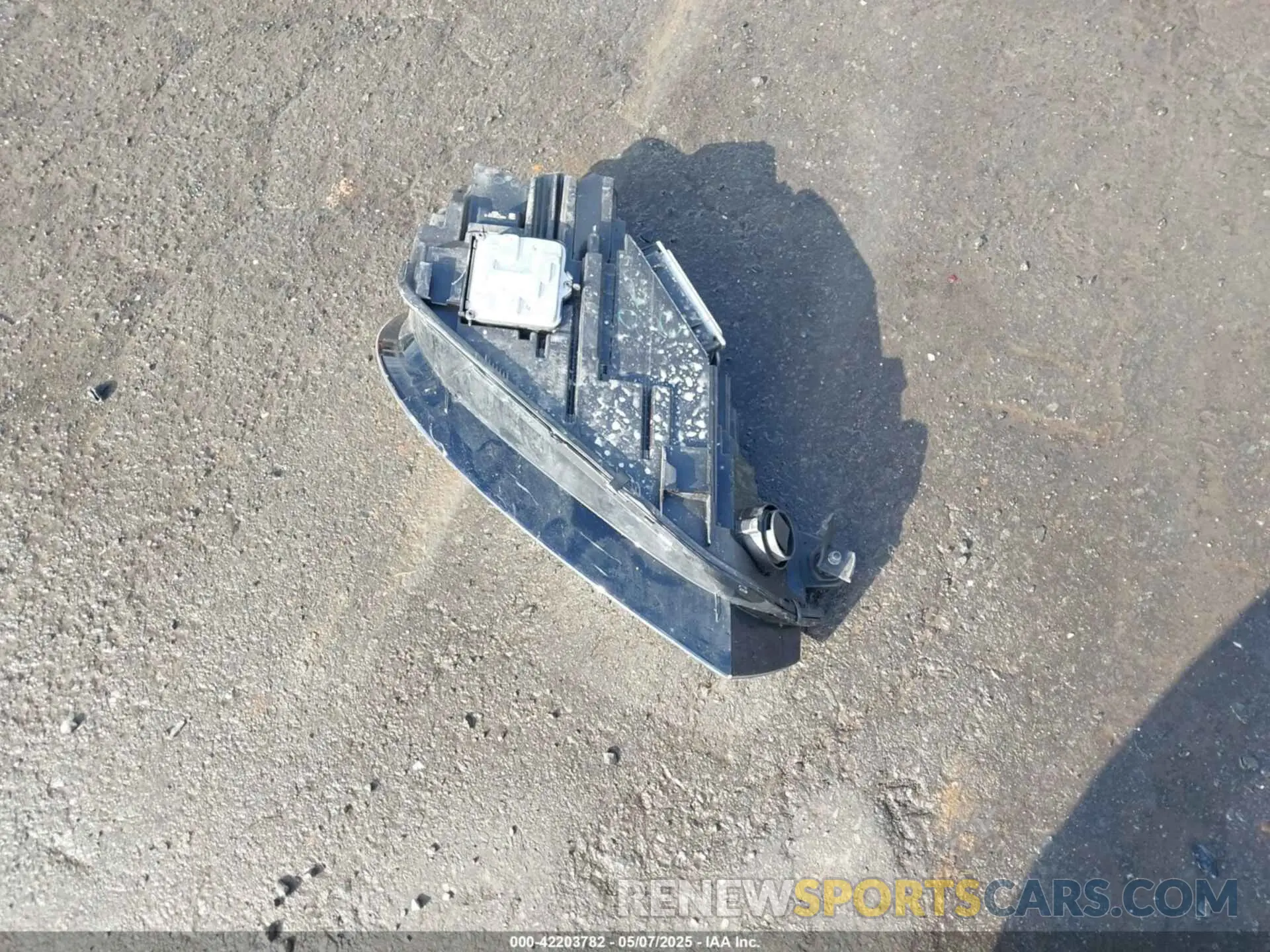 12 Photograph of a damaged car WA1BNAFY2K2128903 AUDI Q5 2019