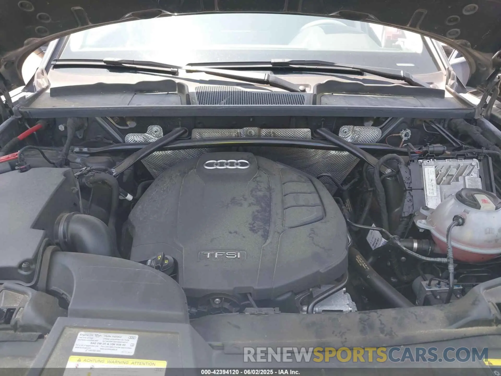 10 Photograph of a damaged car WA1BNAFY2K2136919 AUDI Q5 2019