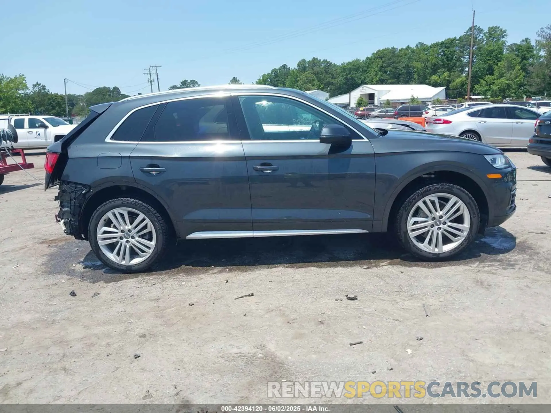 13 Photograph of a damaged car WA1BNAFY2K2136919 AUDI Q5 2019