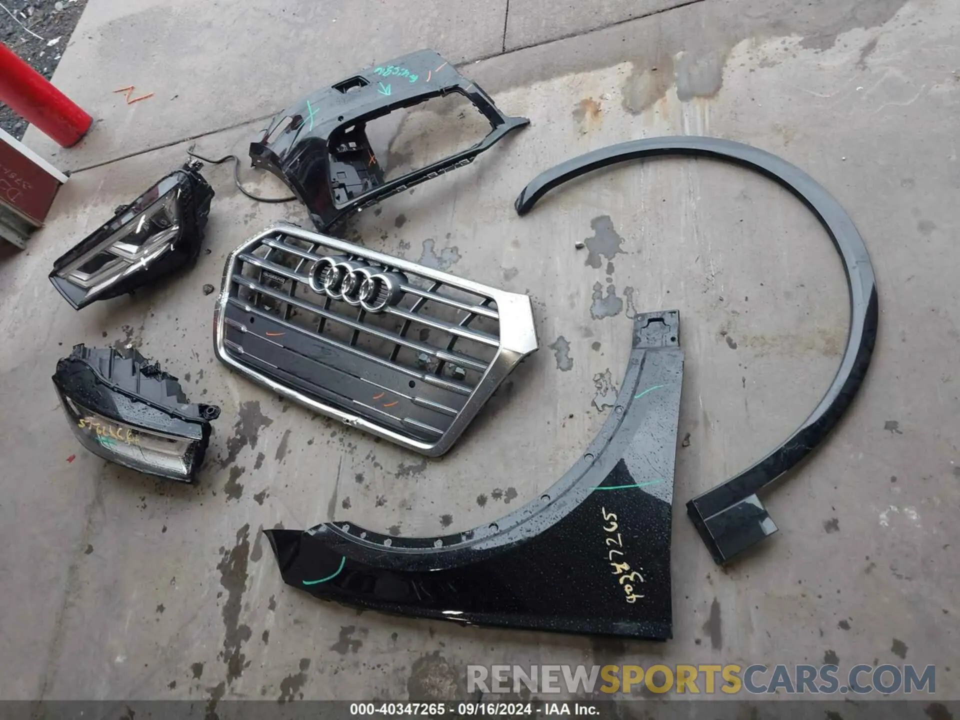12 Photograph of a damaged car WA1BNAFY2K2144759 AUDI Q5 2019