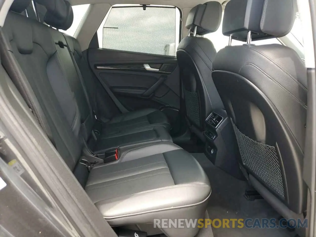 11 Photograph of a damaged car WA1BNAFY3K2026610 AUDI Q5 2019