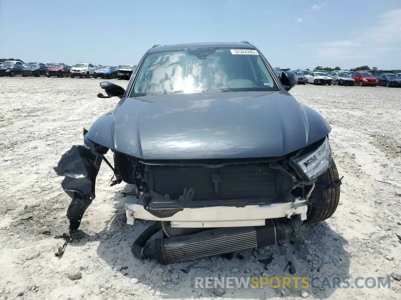 5 Photograph of a damaged car WA1BNAFY3K2026610 AUDI Q5 2019