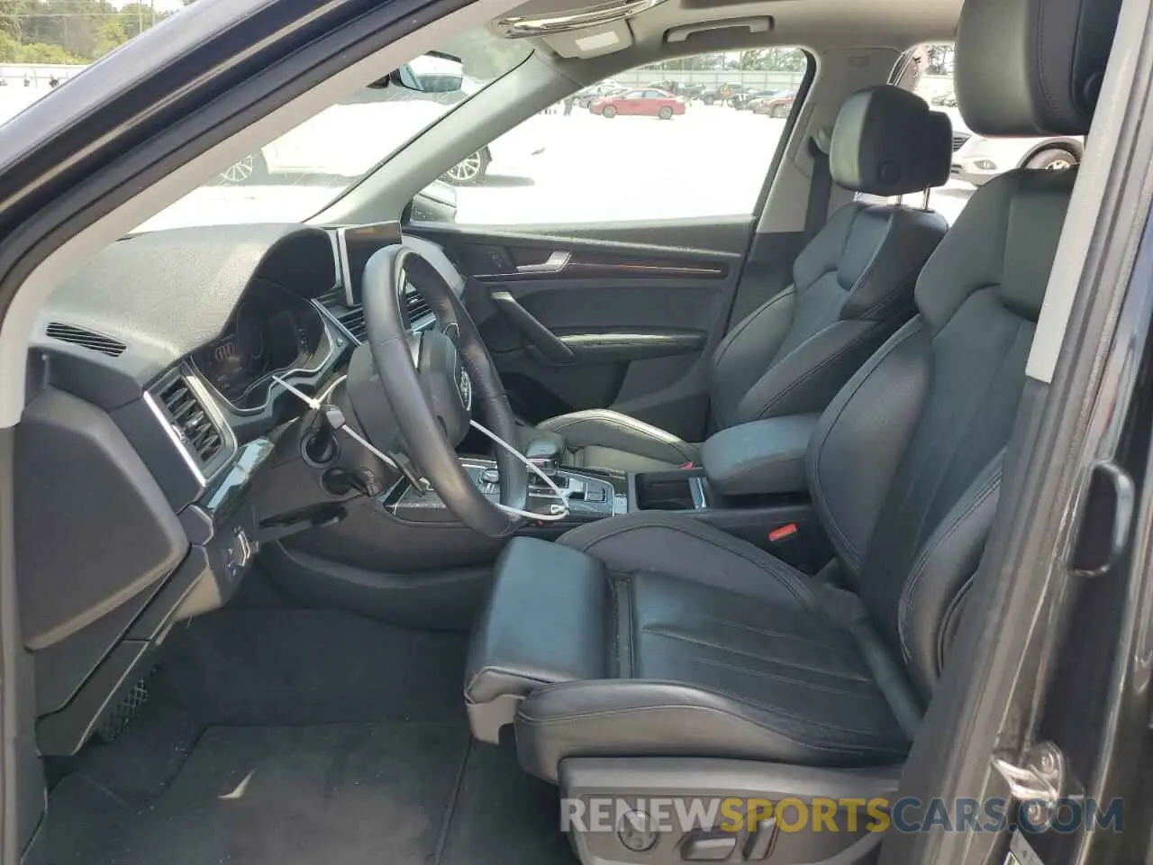 7 Photograph of a damaged car WA1BNAFY3K2026610 AUDI Q5 2019